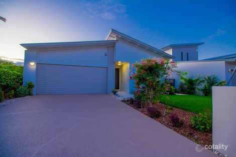 Property photo of 106/8 Spinnaker Drive Sandstone Point QLD 4511