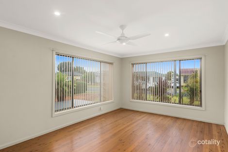 Property photo of 14 Craig Crescent Dapto NSW 2530