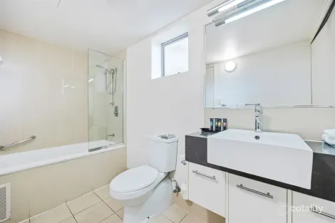 Property photo of 312/628 Esplanade Urangan QLD 4655