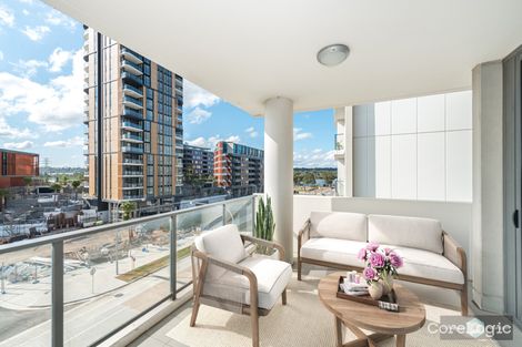 Property photo of 504/51-53 Hill Road Wentworth Point NSW 2127