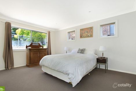 Property photo of 26 Ashley Avenue Farmborough Heights NSW 2526