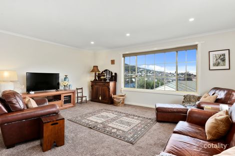 Property photo of 3/10 Lowelly Road Lindisfarne TAS 7015