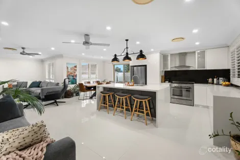 Property photo of 2 Luyten Close Cranebrook NSW 2749