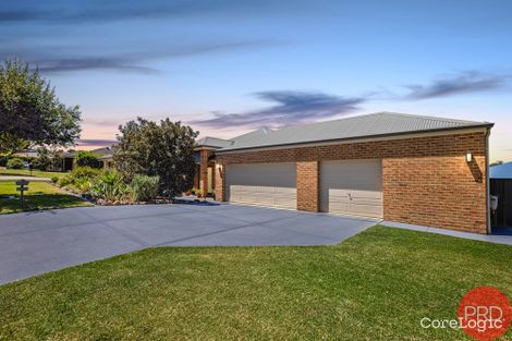 Property photo of 20 Tipperary Drive Ashtonfield NSW 2323