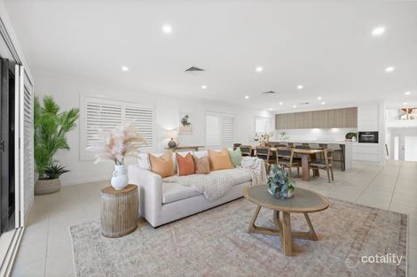 Property photo of 5 Asca Drive Green Point NSW 2251