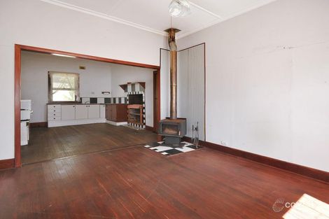 Property photo of 3 Osborne Street Skipton VIC 3361