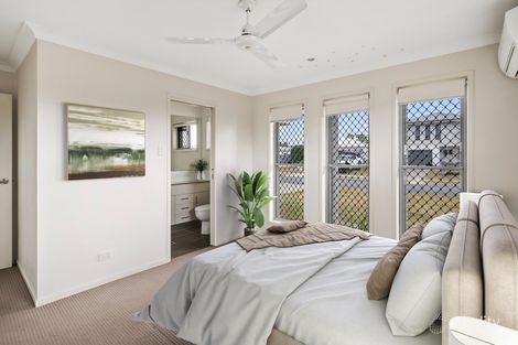 Property photo of 22A Westaway Crescent Andergrove QLD 4740