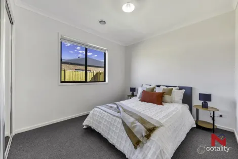Property photo of 39 Frost Drive Charlemont VIC 3217