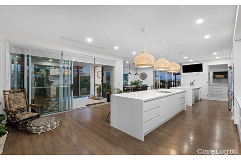 Property photo of 5 Ironbark Street Carindale QLD 4152