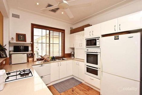 Property photo of 4 Lynette Place Kotara NSW 2289