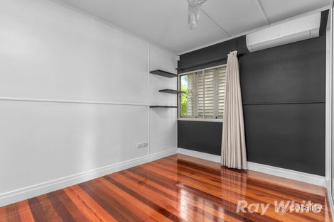 Property photo of 28 Kembla Street Wavell Heights QLD 4012