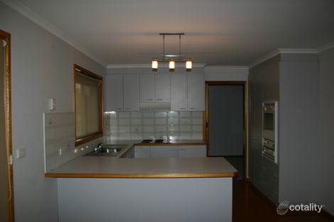 Property photo of 25 Poole Boulevard Swan Hill VIC 3585