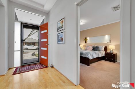 Property photo of 6 Oldbury Grange Tarneit VIC 3029