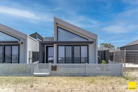 14 Henty Lane, Huntly, VIC 3551