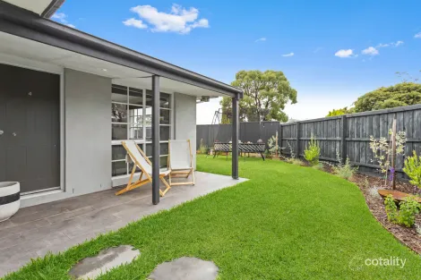 Property photo of 4 Killingholme Drive Mornington VIC 3931