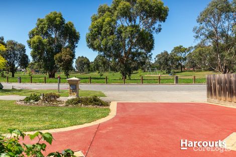 Property photo of 18 Hammerwood Green Beaconsfield VIC 3807