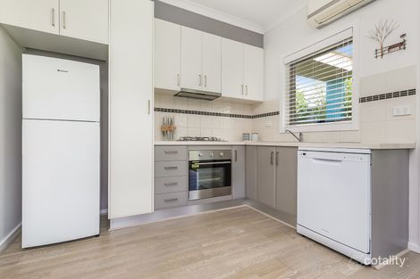 Property photo of 3/94 Purinuan Road Reservoir VIC 3073