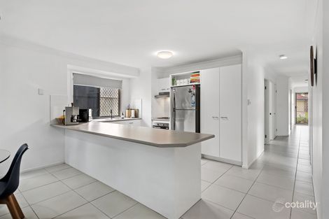Property photo of 71 Jindabyne Circuit Forest Lake QLD 4078