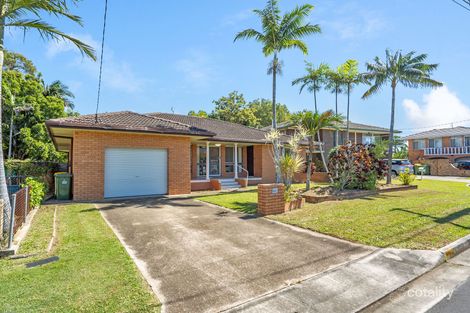 4 Erica Ct, Labrador, QLD 4215