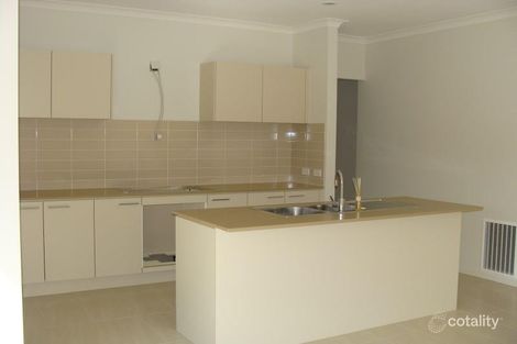 Property photo of 3 Monaco Circuit Wollert VIC 3750