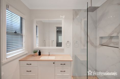 Property photo of 17 Sullivan Avenue Wagga Wagga NSW 2650