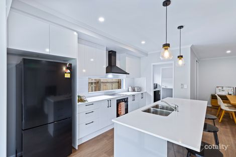 Property photo of 25 Cherrybrook Drive Bentley Park QLD 4869