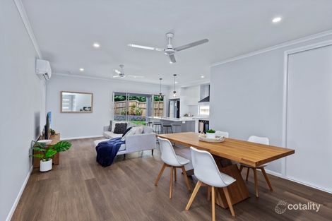 Property photo of 25 Cherrybrook Drive Bentley Park QLD 4869