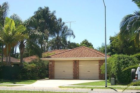 81 K P Mcgrath Dr, Elanora, QLD 4221