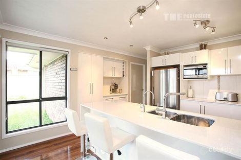 Property photo of 6 Twin Oaks Place Varsity Lakes QLD 4227