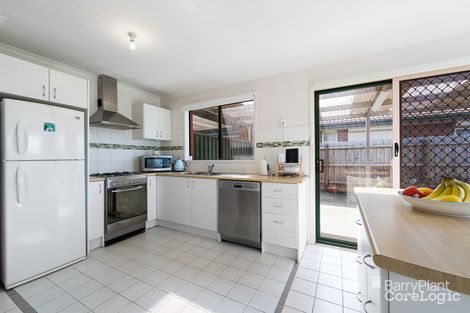 Property photo of 2 Benaud Close Meadow Heights VIC 3048