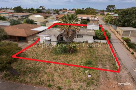 19 Chestnut St, Castletown, WA 6450