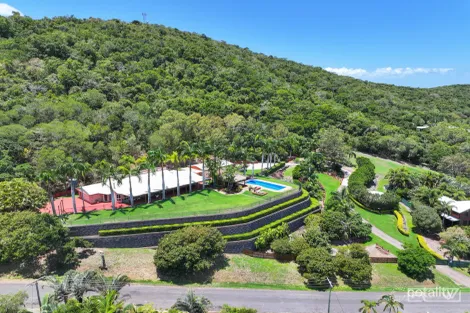 Property photo of 19 Misfeld Street Yeppoon QLD 4703