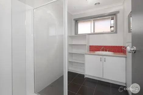 Property photo of 3 Panorama Drive Delacombe VIC 3356