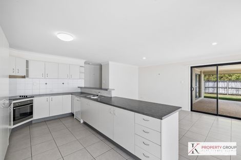 Property photo of 8 Zante Lane Parrearra QLD 4575