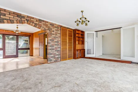 Property photo of 69 Somers Avenue Macleod VIC 3085