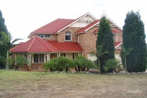 8 Adelaide Pl, Cecil Hills, NSW 2171