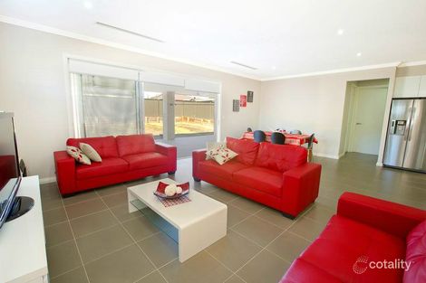 Property photo of 5 Manifold Crescent Glenmore Park NSW 2745