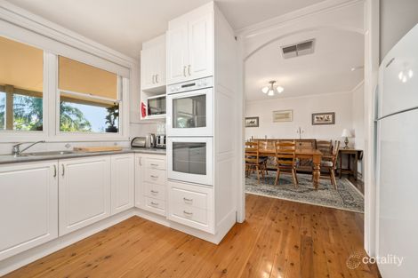 Property photo of 304 Highview Crescent Lavington NSW 2641