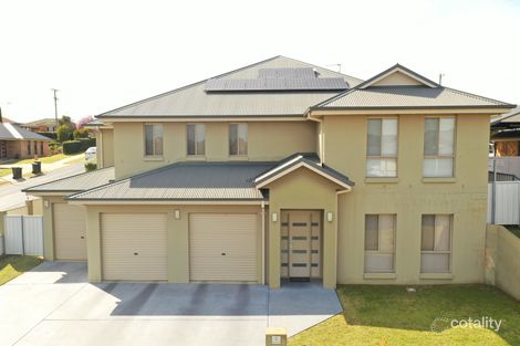 Property photo of 2 Settlers Place Young NSW 2594