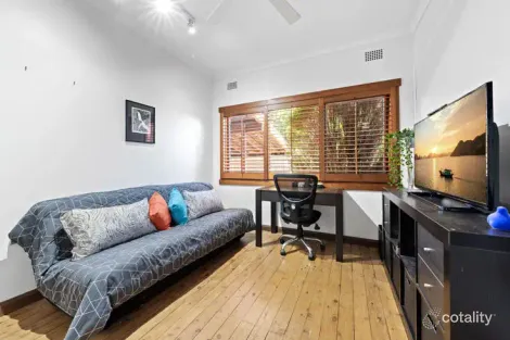 Property photo of 77 Duffy Avenue Thornleigh NSW 2120