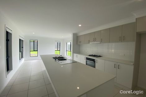 Property photo of 132 Brookfield Avenue Fletcher NSW 2287