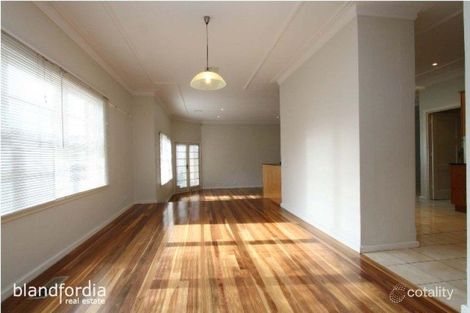 Property photo of 65 Captain Cook Crescent Griffith ACT 2603