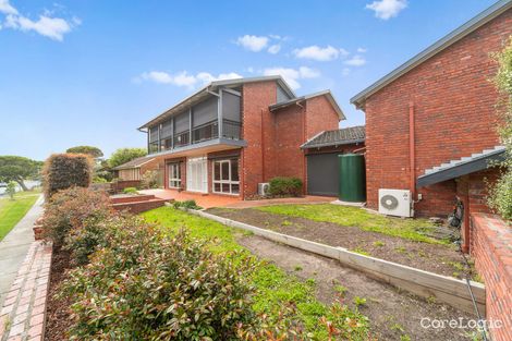 Property photo of 1 Hardwicke Court Frankston VIC 3199