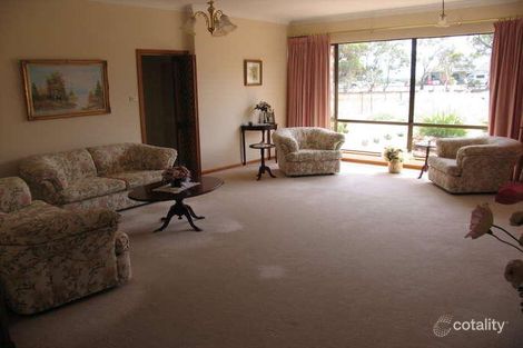 Property photo of 176 Adelaide Road Murray Bridge SA 5253