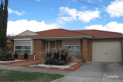 4/1 Normanby St, Sydenham, VIC 3037