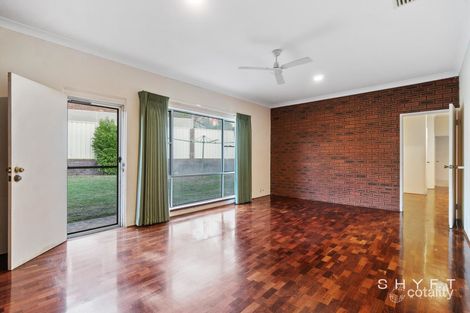 Property photo of 2 Highbridge Way Karrinyup WA 6018