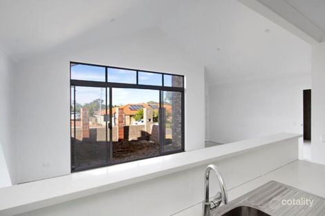 4c Arran Ct, Warwick, WA 6024