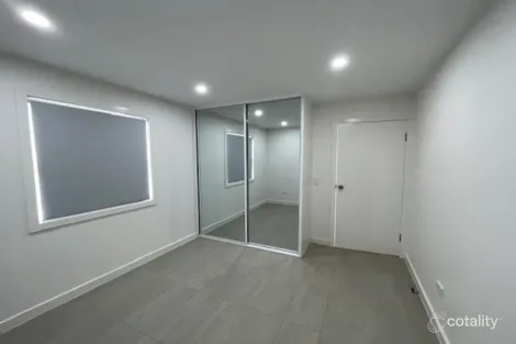 Property photo of 44 Gasmata Crescent Whalan NSW 2770