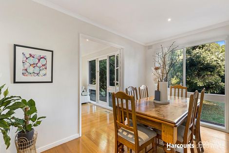 Property photo of 310 Lawrence Road Mount Waverley VIC 3149