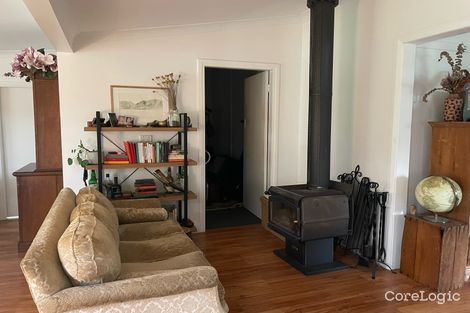 Property photo of 17 Karowa Street Bomaderry NSW 2541